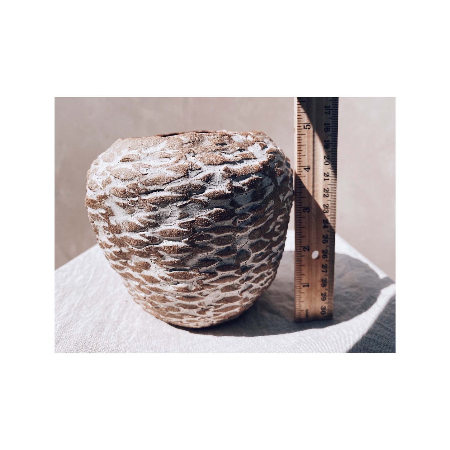 Basket textured Rounded Planter